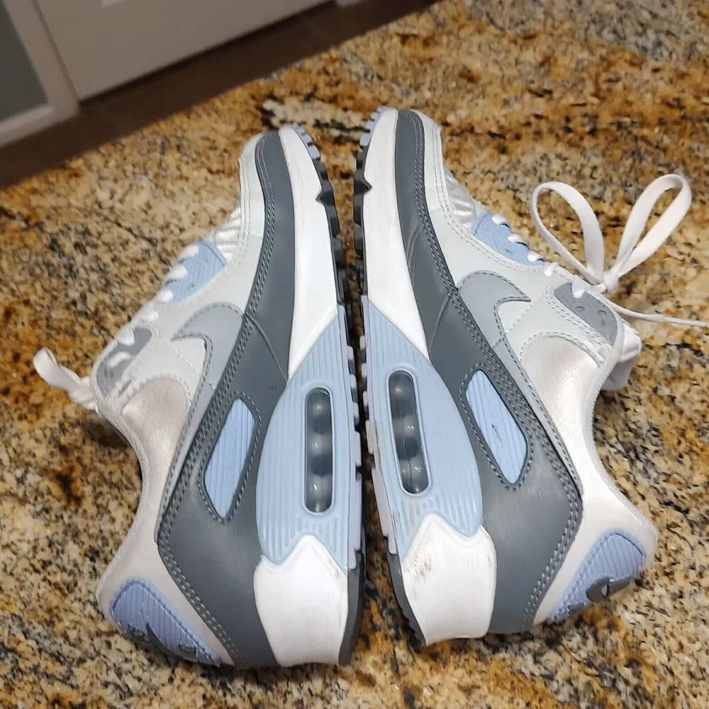 Nike Air Max 90 White Cobalt Bliss Blue Photon Dust FB8570-100 Women's Sz US 9